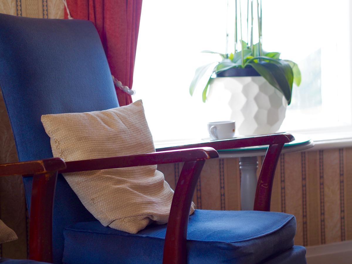 Boston Hotel Скарбъро Екстериор снимка
